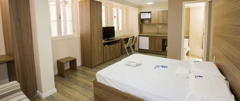Hotel Goncalves- Proximo A Santa Casa De Porto Alegre Bagian luar foto